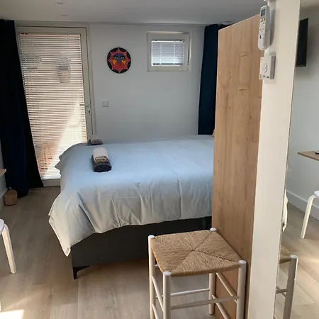 South Ii With Free Parking Appartement