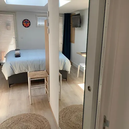 South Ii With Free Parking Appartement