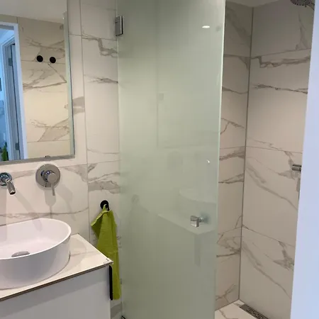 Apartman South Ii With Free Parking