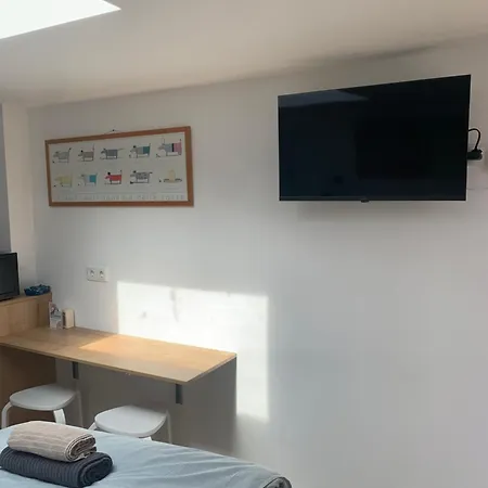 South Ii With Free Parking